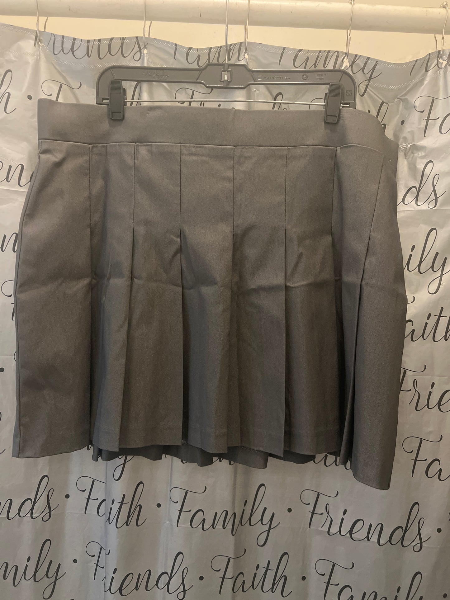 Pleated mini skirt