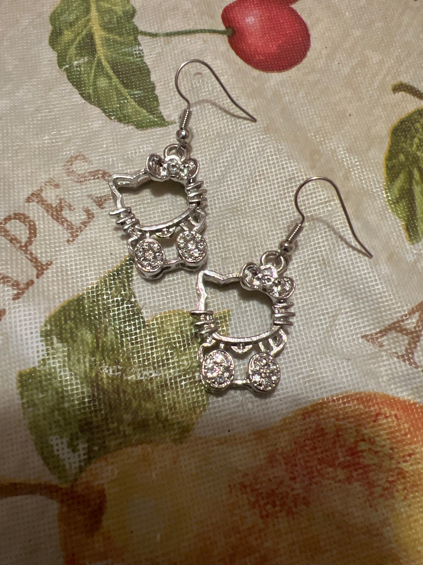 Silver plated kitty earrings